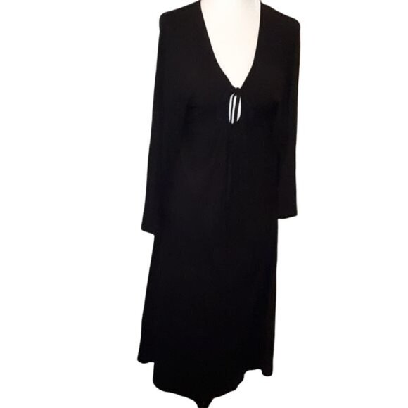 Love & Legend Plus Size Long Sleeve Keyhole Black Midi Dress Women's Size 0X - Picture 1 of 8